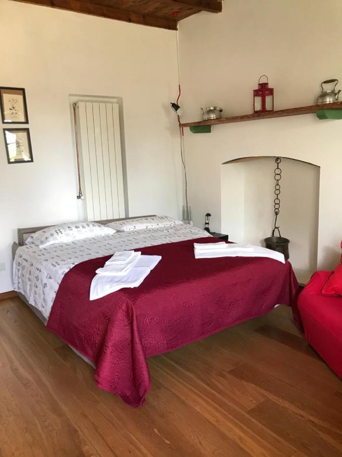 Appartamento La Camelia Ameno Kültér fotó