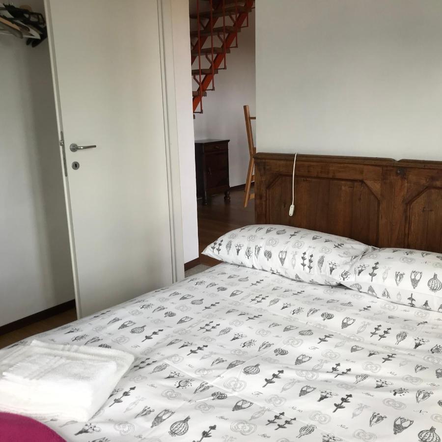 Appartamento La Camelia Ameno Kültér fotó